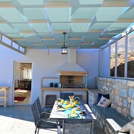Tranquil Sea View Villa With Private Pool, Just 2Km From The Beach! Agia Galini Esterno foto